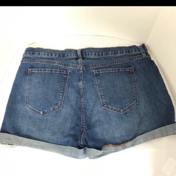 Old Navy Boyfriend Shorts Size 16 Reg🌈 - Picture 2 of 5